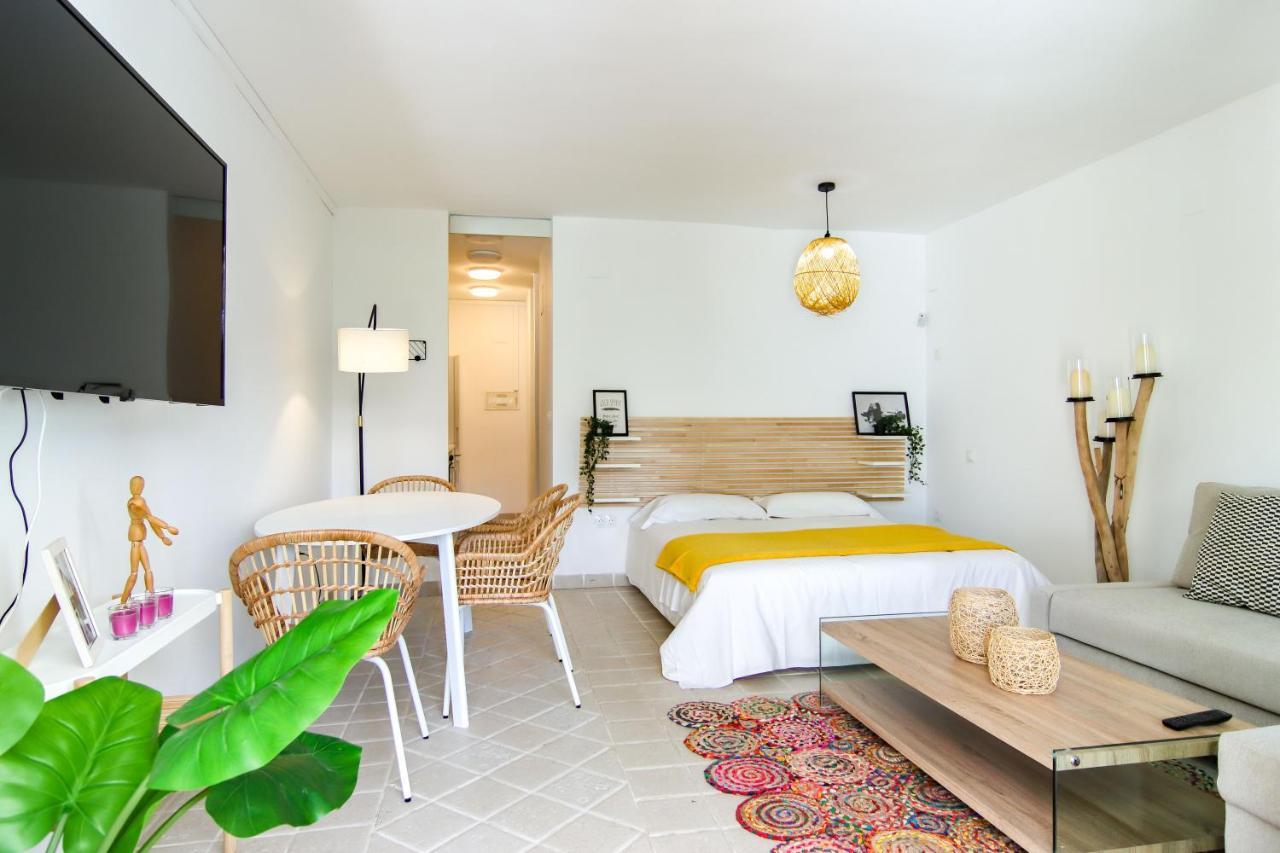 Oleholidays Fuentes Del Rodeo35 Junto Puerto Banus Marbella Exterior photo